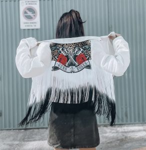 chaqueta guns blanca